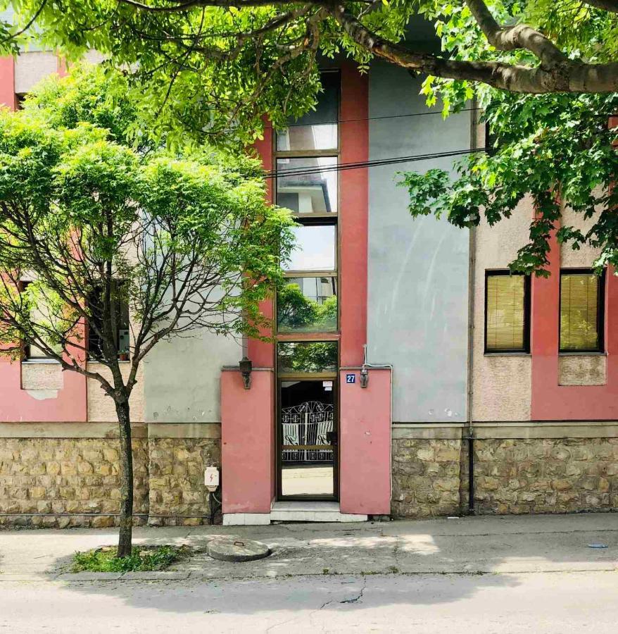 Kraguj Apartments 1 Kragujevac Dış mekan fotoğraf